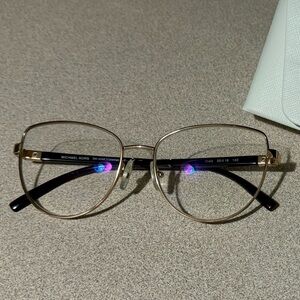 UsedMichael Kors Gold Round Metal Frame Glasses with White Case MK3046